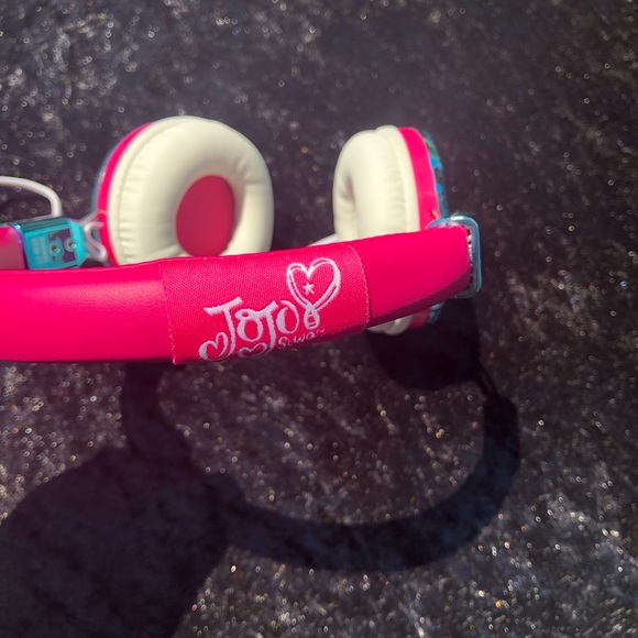 Jojo Siwa Headphone Set๐ - Picture 6 of 7